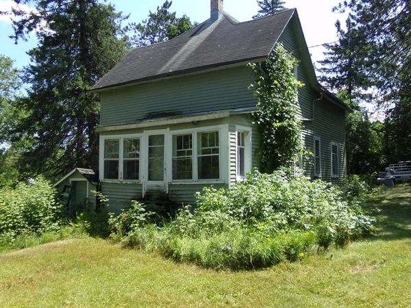 14288 Ridge STREET, Mountain, WI 54149
