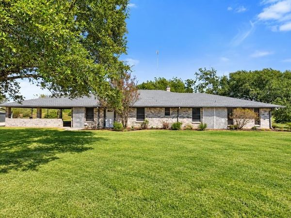 801 County Road 0025, Corsicana, TX 75109