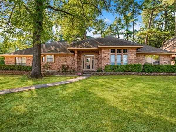 449 Timber Brook Drive, Reno, TX 75462