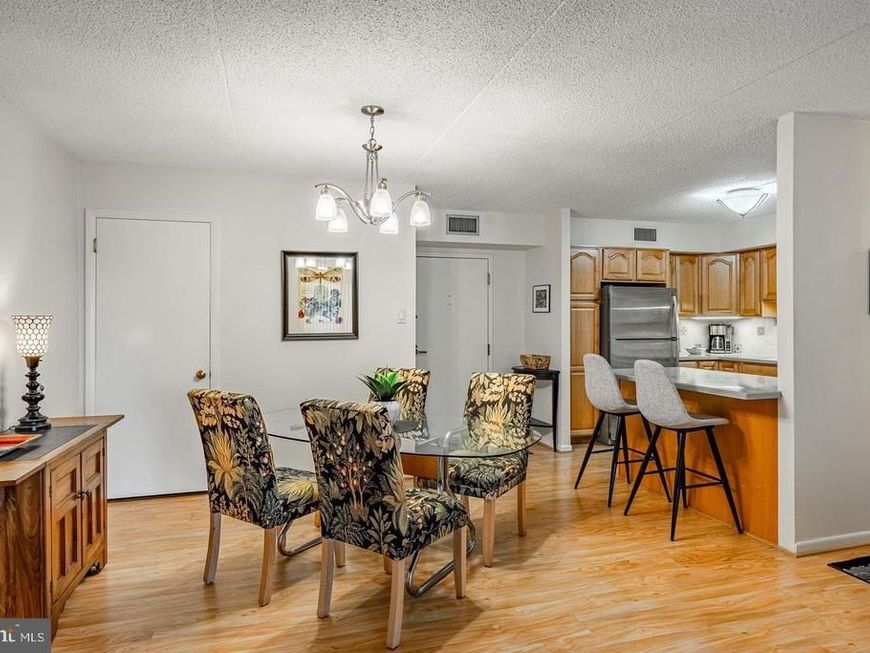 10719 Valley Forge Circle, Unit 719, King of Prussia, PA 19406 Main Photo