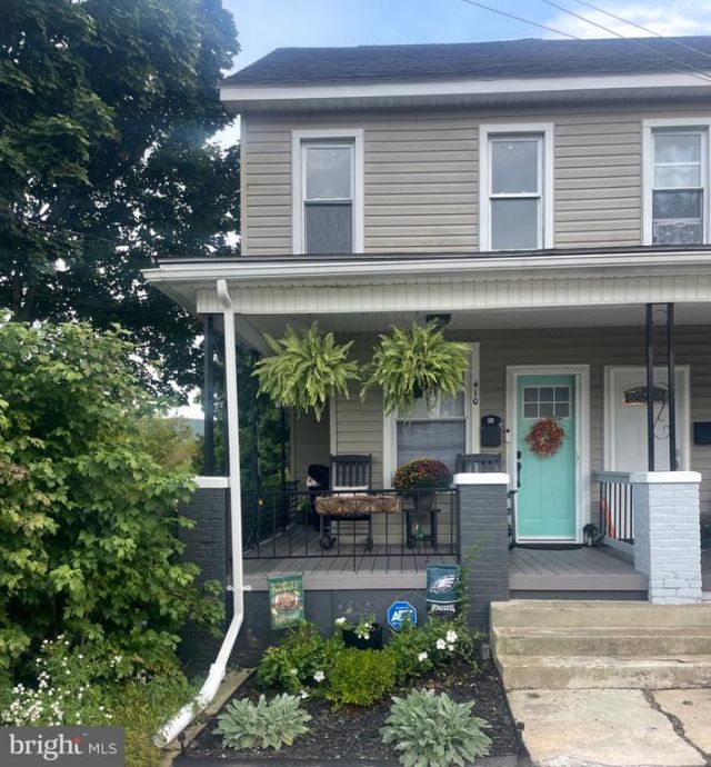 410 E WICONISCO AVENUE , TOWER CITY, PA 17980