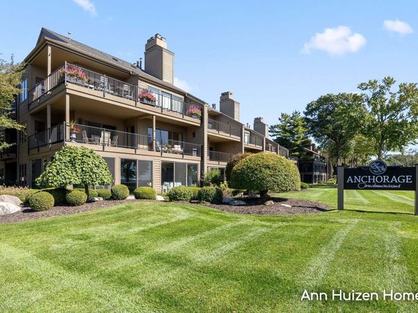 1747 Ottawa Beach Road, Unit 1, Holland, MI 49424