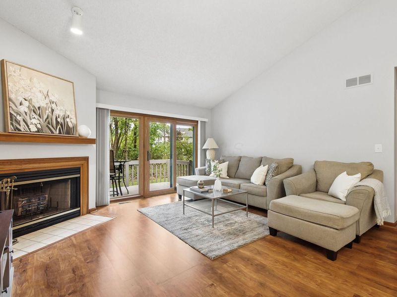 7992 Jaymes Street, Dublin, OH 43017 Photo 9