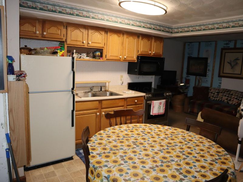 931 Flakes Ford Road SW, Washington Court House, OH 43160 Photo 19