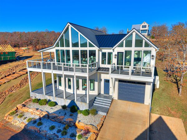 121 Lower Green Way , Carlton Landing, OK 74432