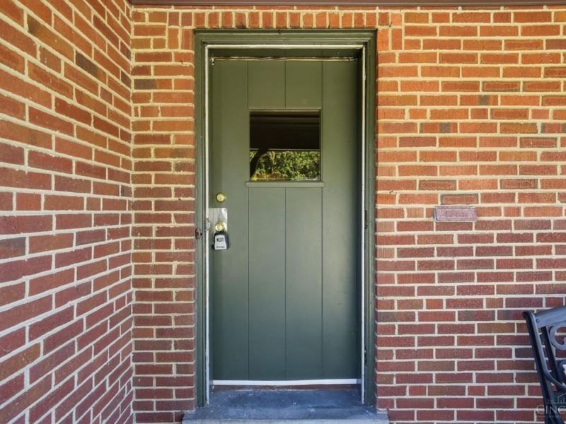 1127 W North Bend Dr, Cincinnati, OH 45224 Photo 7