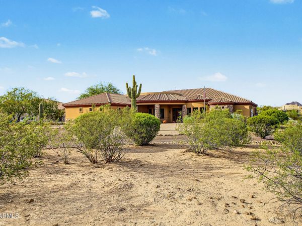 3322 W Irvine Road, Phoenix, AZ 85086