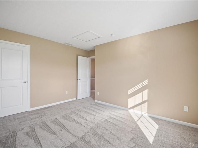 9756 Crooked Creek Drive, Centerville, OH 45458 Photo 12