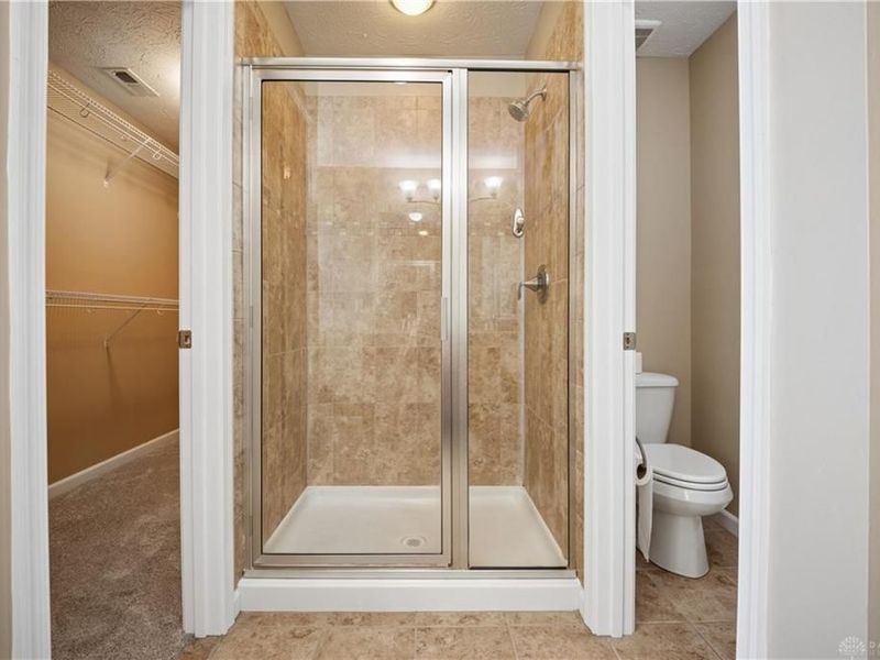 9756 Crooked Creek Drive, Centerville, OH 45458 Photo 16