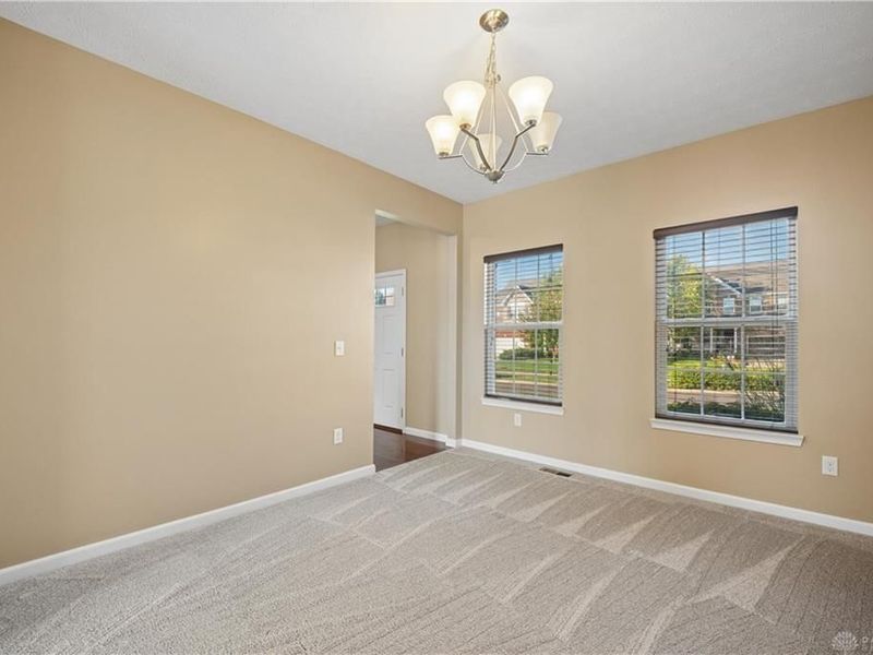 9756 Crooked Creek Drive, Centerville, OH 45458 Photo 8
