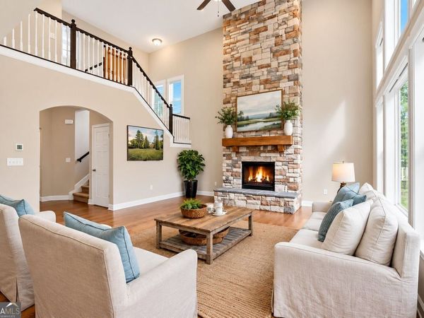 195 Floating Leaf Way, Dallas, GA 30132