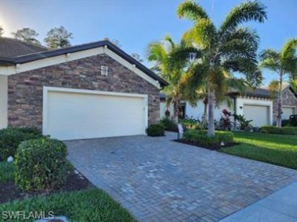 9184 Glenforest DR , NAPLES, FL 34120