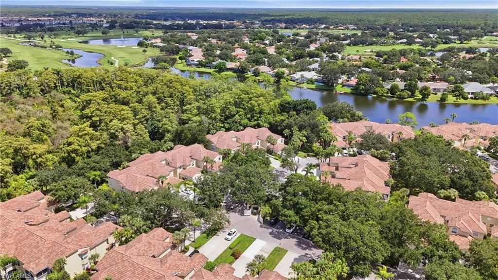 73 Silver Oaks Cir , Unit 10201, Naples, FL 34119 Photo