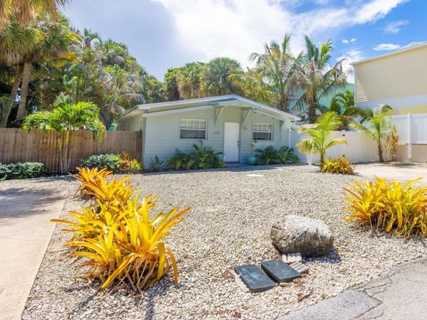 2120-2130 NE Flamingo Terrace, Jensen Beach, FL 34957