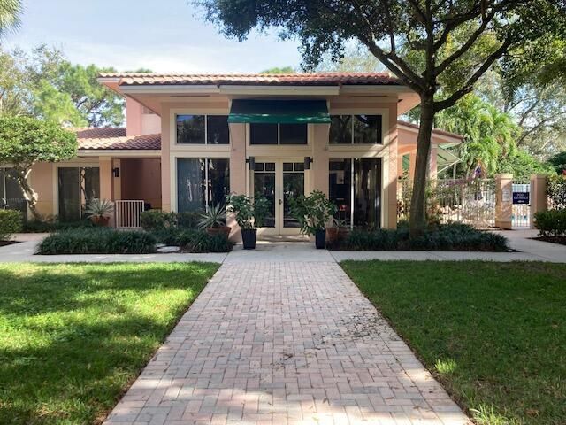 4903 Chancellor Drive, Unit 11, Jupiter, FL 33458 Photo