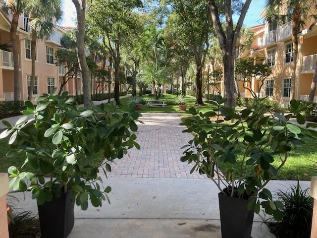 4903 Chancellor Drive, Unit 11, Jupiter, FL 33458 Photo