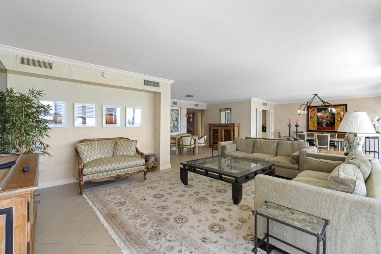 2600 S Ocean Boulevard, Unit 303W, Palm Beach, FL 33480 Photo