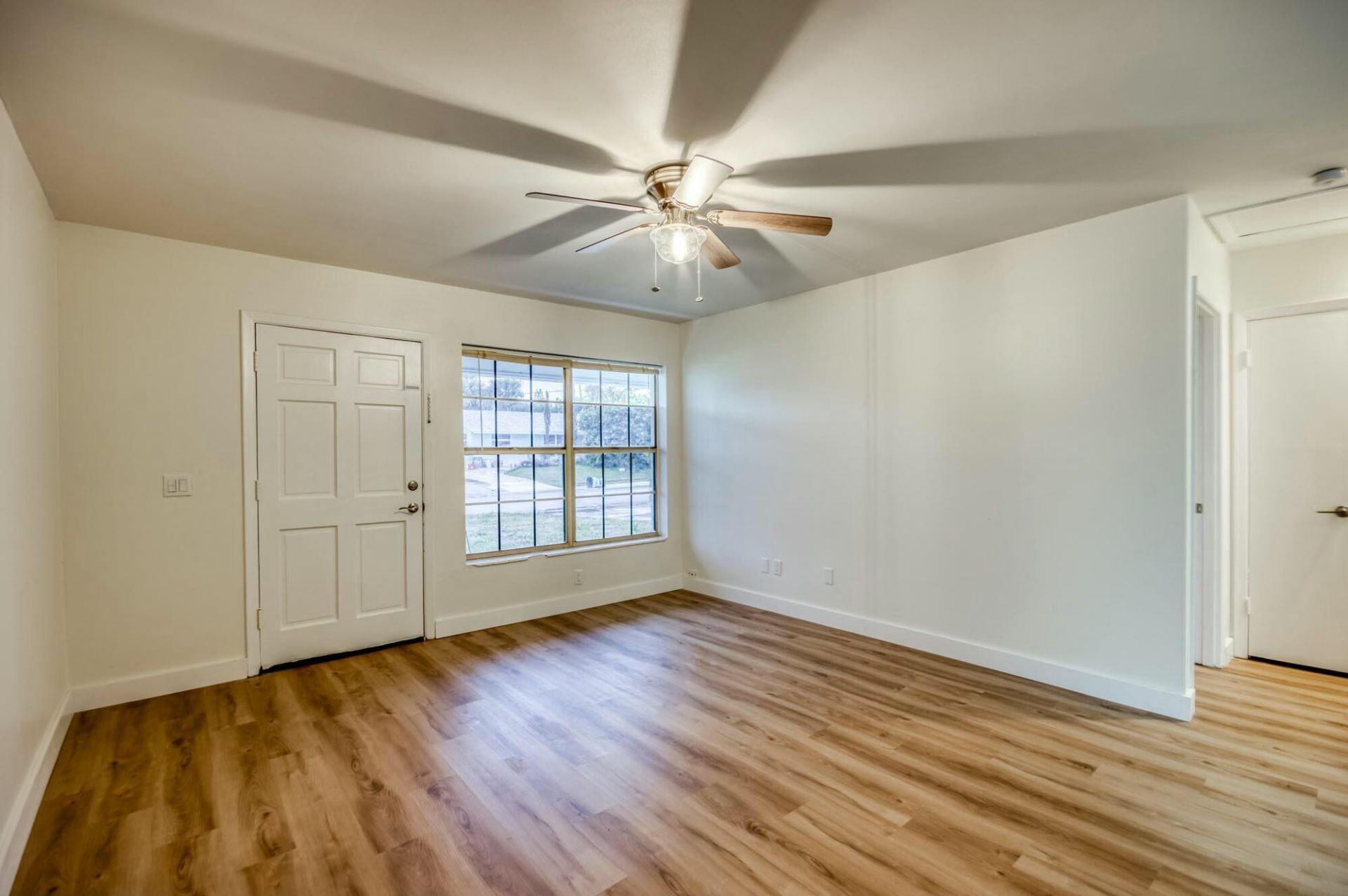 2319 NE Rustic Way, Jensen Beach, FL 34957 Photo