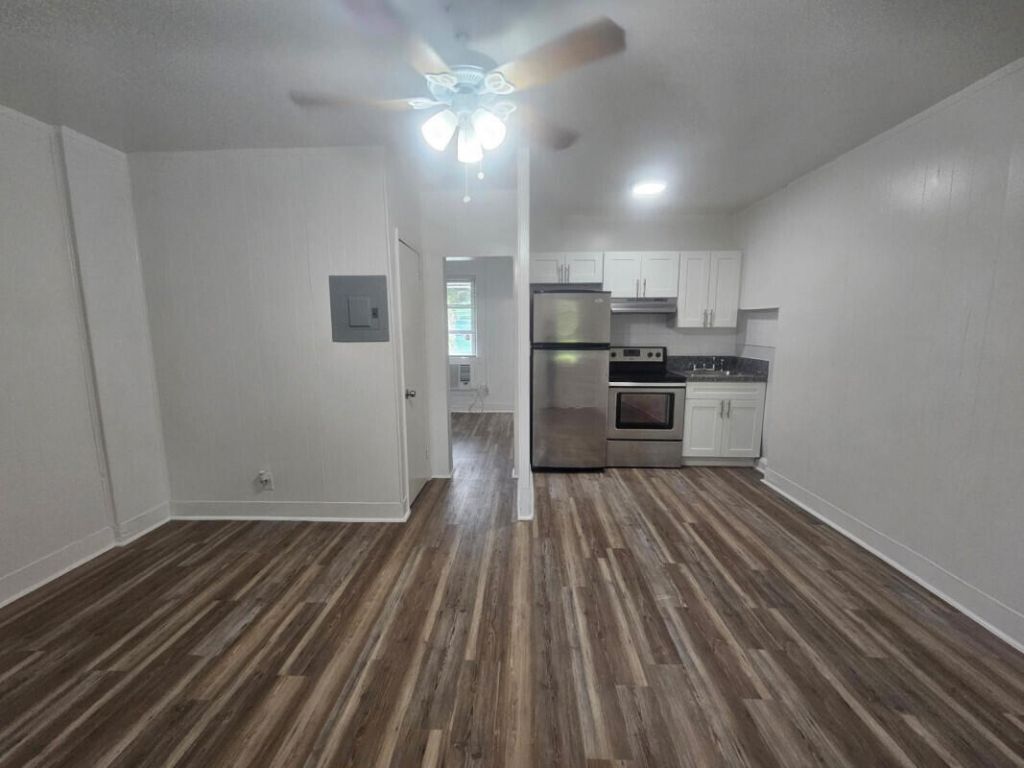 3000 NW 5th Avenue, Unit 3, Boca Raton, FL 33431 Photo