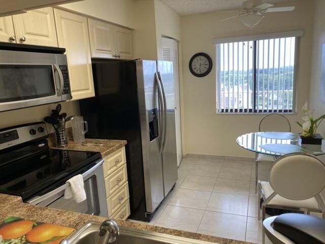 7076 Huntington Lane, Unit 805, Delray Beach, FL 33446 Photo