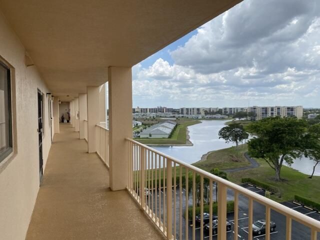 7076 Huntington Lane, Unit 805, Delray Beach, FL 33446 Photo