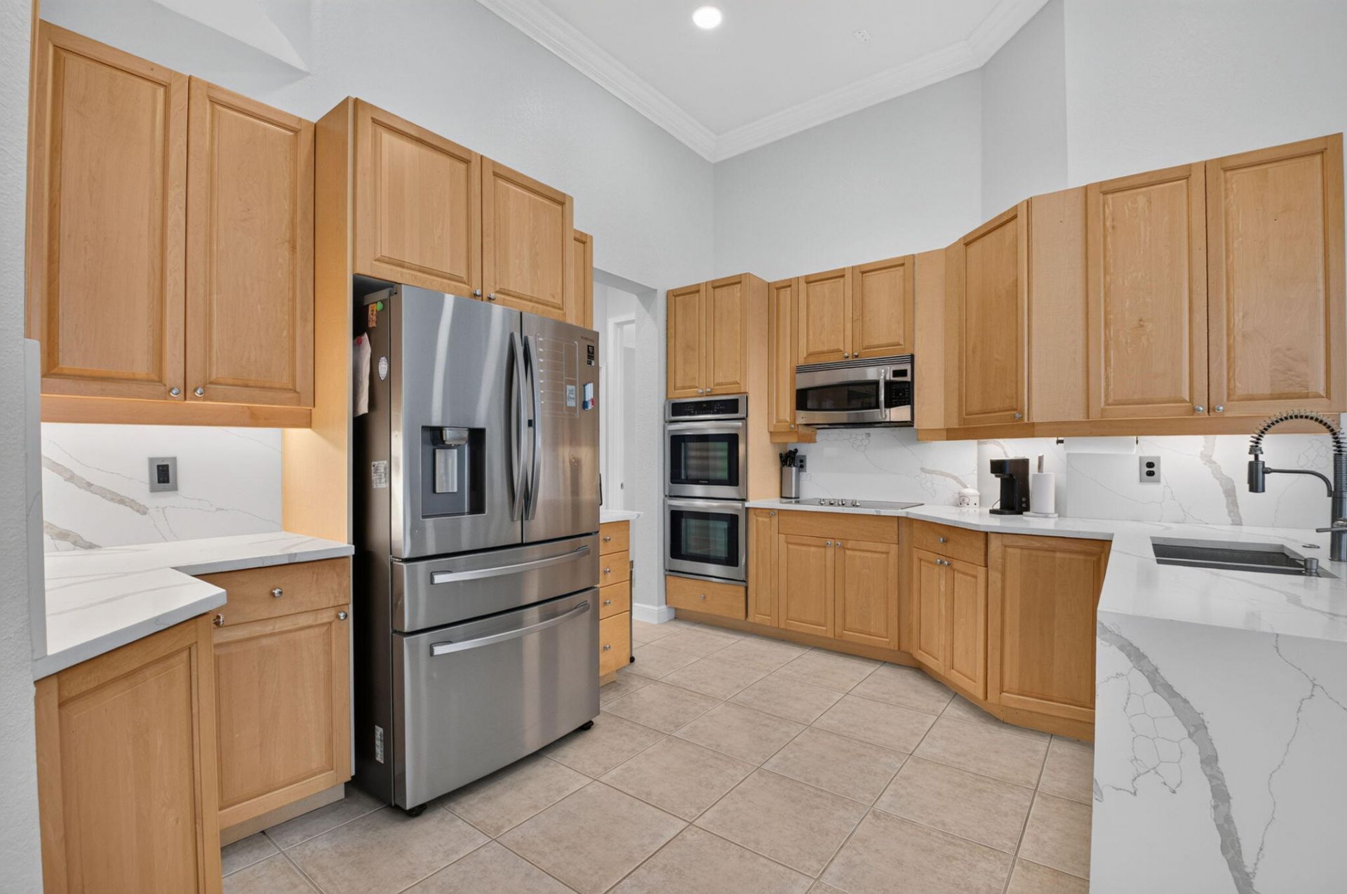 23329 Lago Mar Circle, Boca Raton, FL 33433 Photo