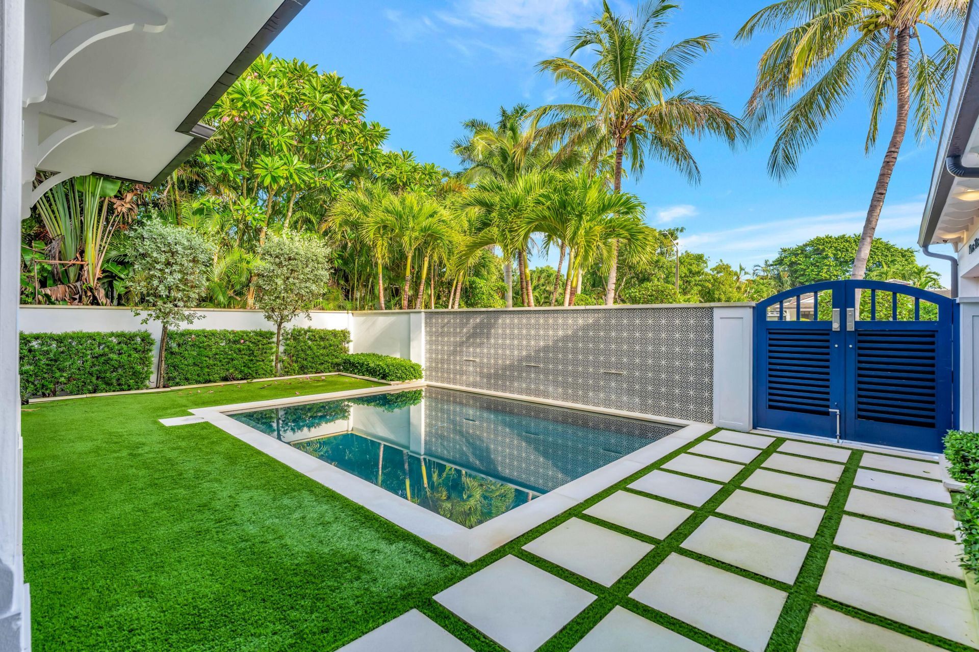 332 Potter Road, West Palm Beach, FL 33405 Photo