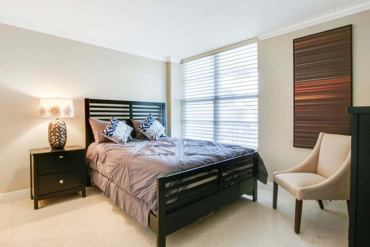 8 Royal Palm Way, Unit 2010, Boca Raton, FL 33432 Photo