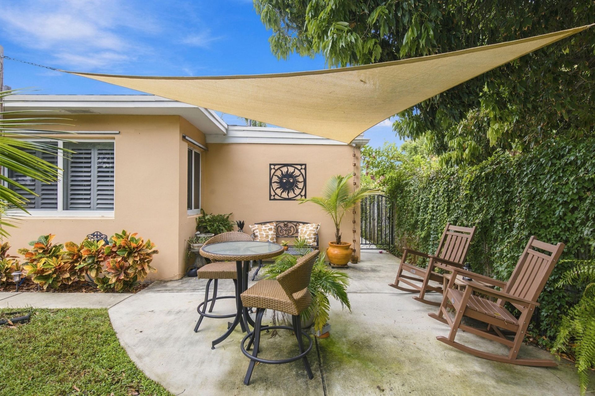 330 Cornell Drive, Lake Worth Beach, FL 33460 Photo