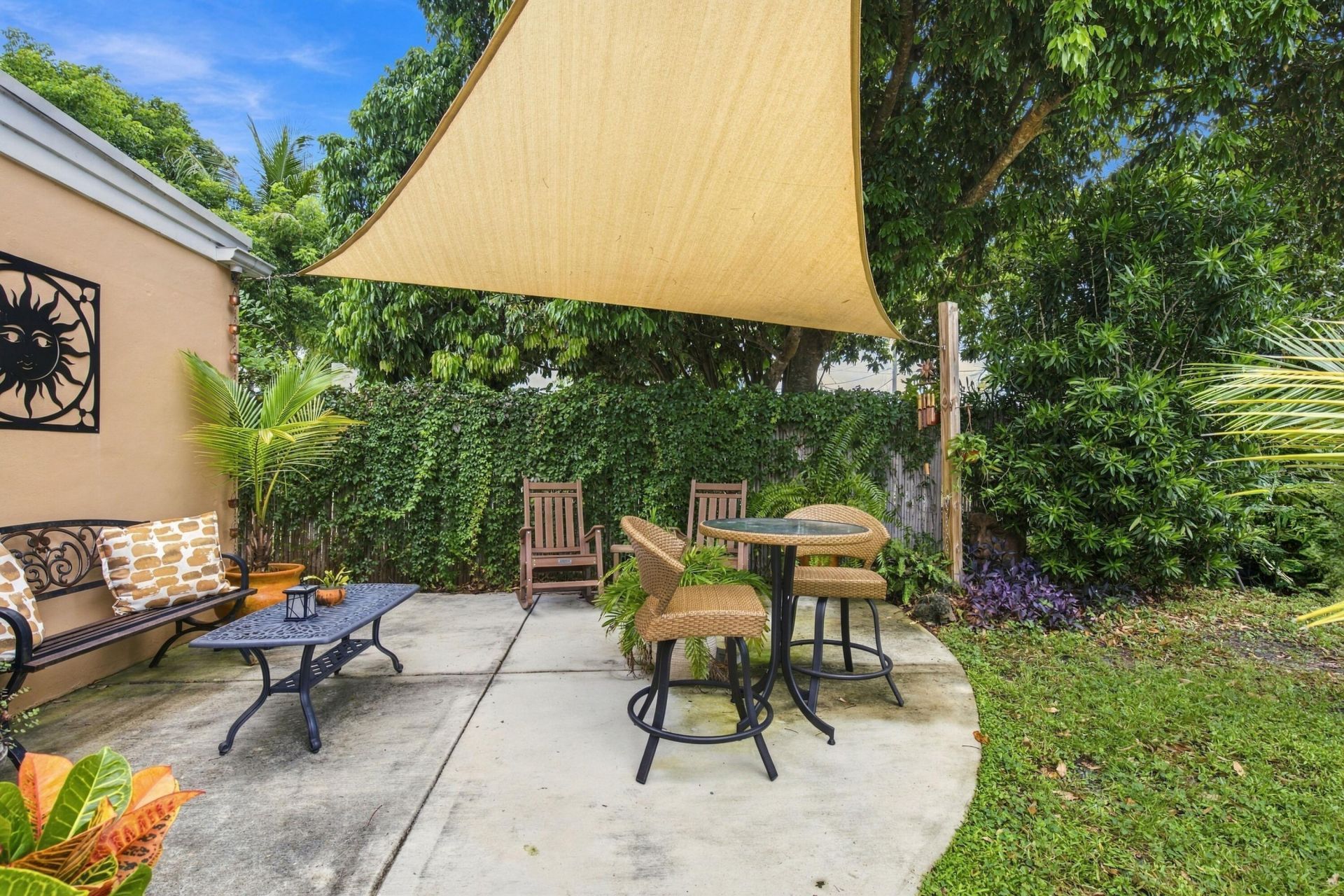 330 Cornell Drive, Lake Worth Beach, FL 33460 Photo