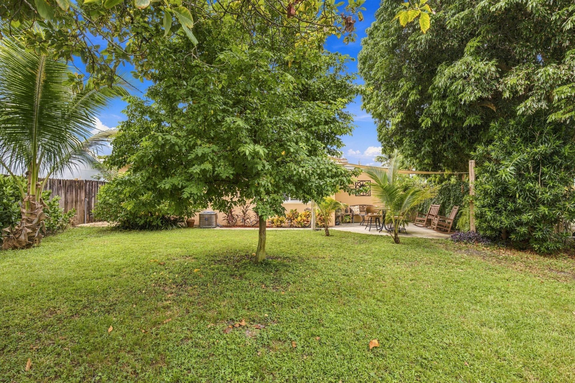 330 Cornell Drive, Lake Worth Beach, FL 33460 Photo