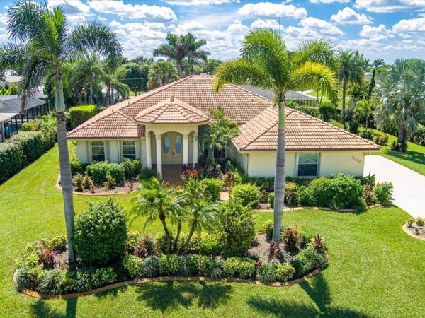 2042 SE Westmoreland Boulevard, Port St. Lucie, FL 34952