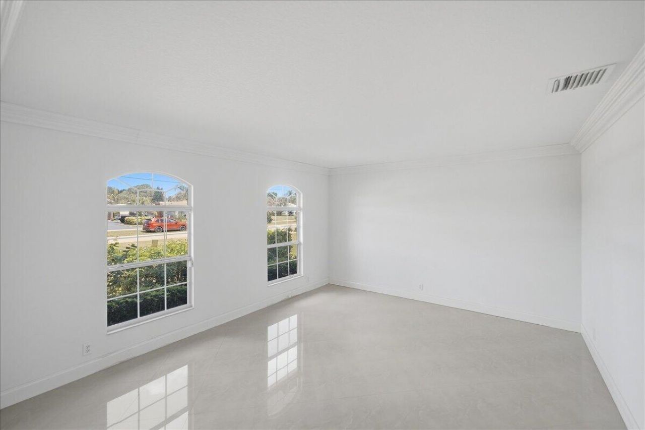 2042 SE Westmoreland Boulevard, Port Saint Lucie, FL 34952 Photo
