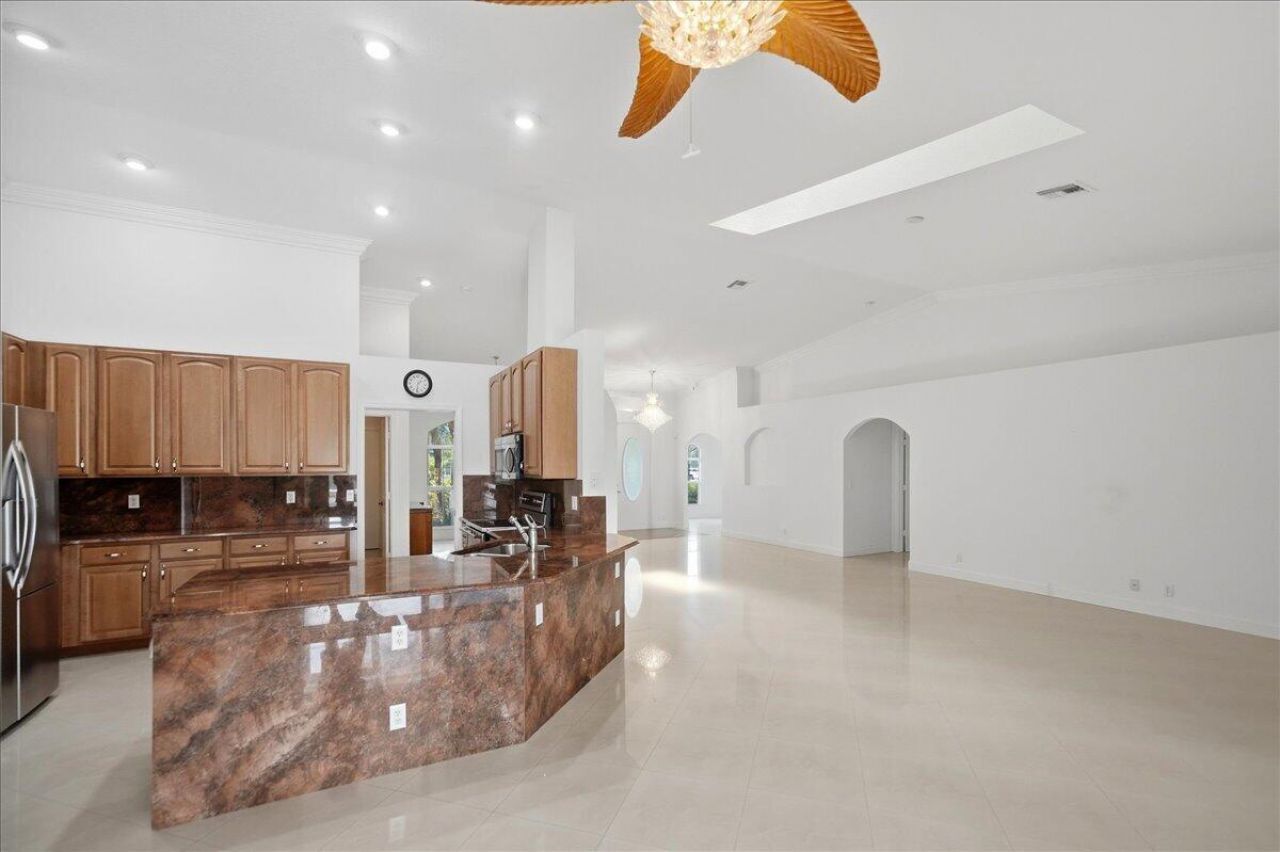 2042 SE Westmoreland Boulevard, Port Saint Lucie, FL 34952 Photo