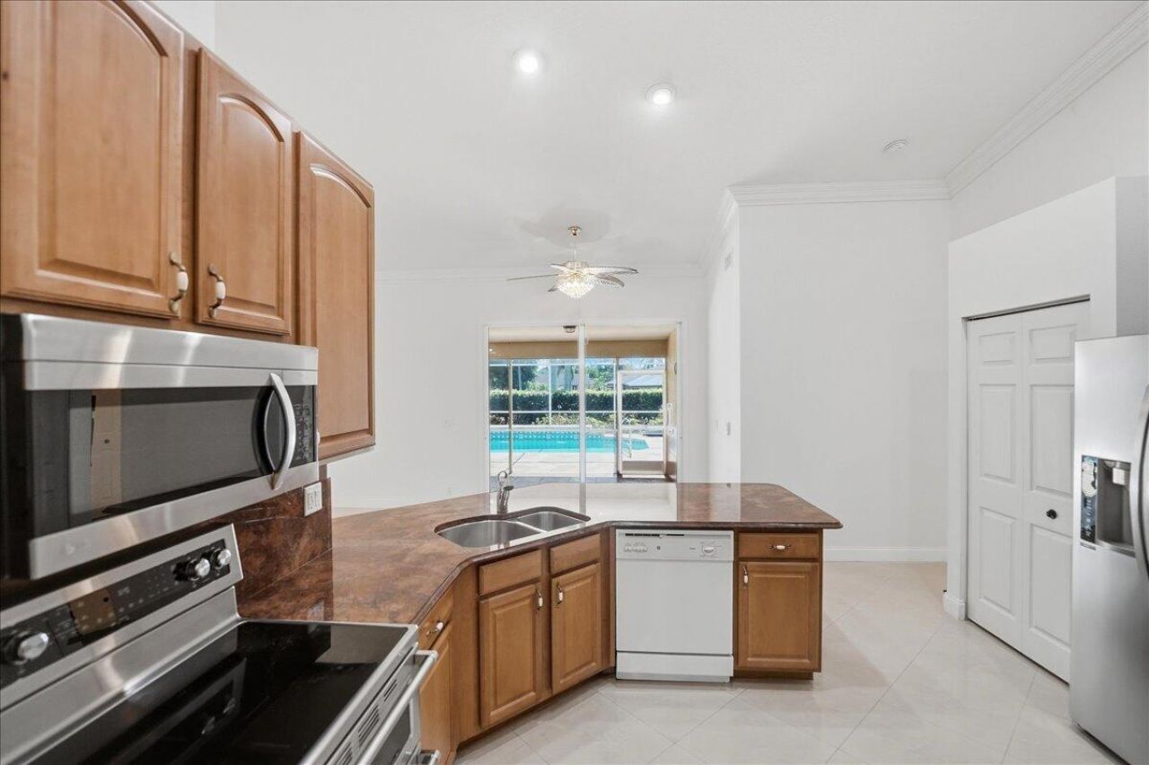2042 SE Westmoreland Boulevard, Port Saint Lucie, FL 34952 Photo