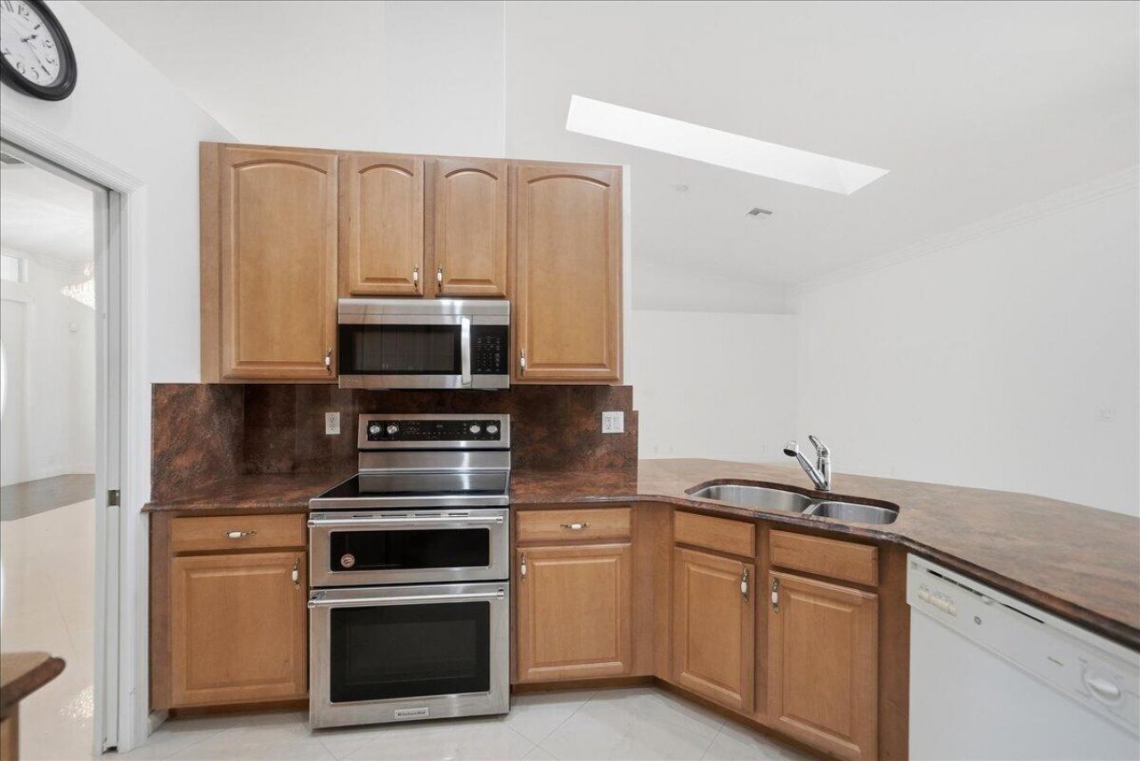 2042 SE Westmoreland Boulevard, Port Saint Lucie, FL 34952 Photo