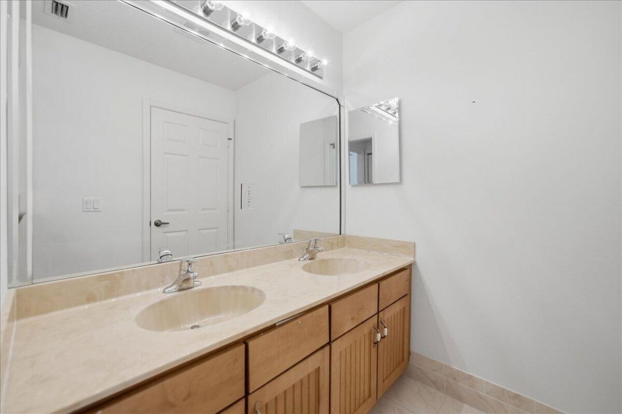 2042 SE Westmoreland Boulevard, Port Saint Lucie, FL 34952 Photo