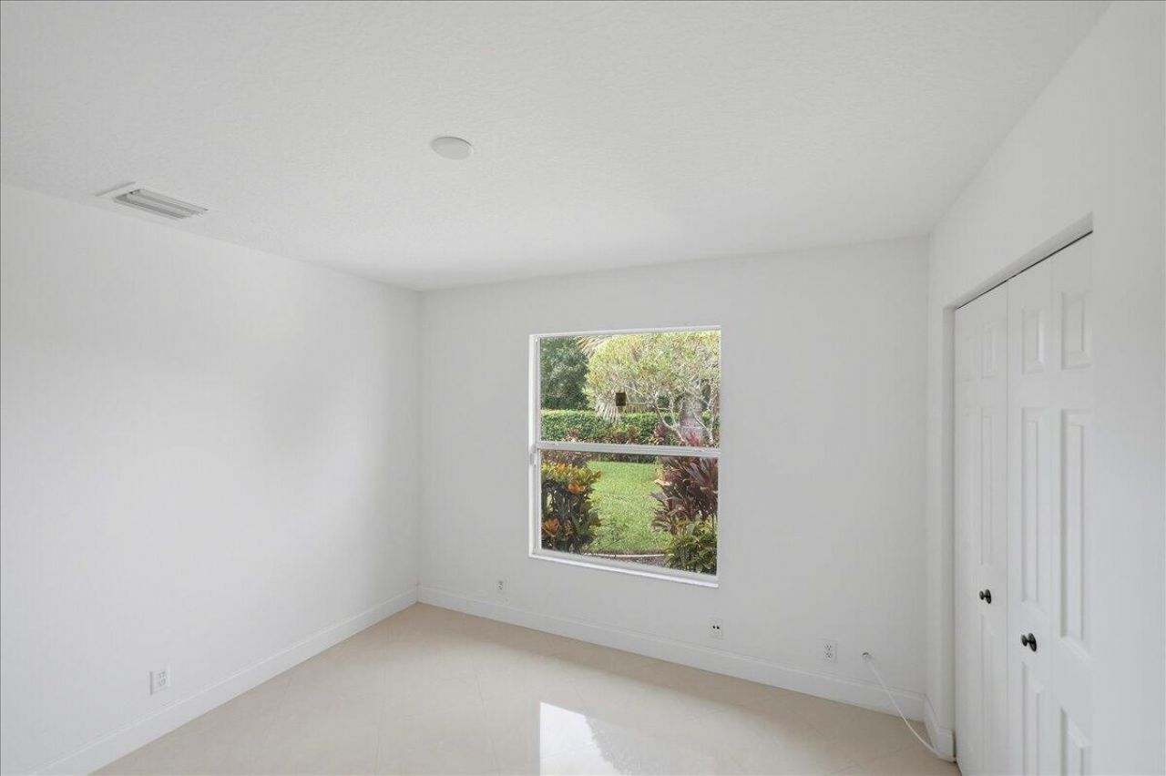 2042 SE Westmoreland Boulevard, Port Saint Lucie, FL 34952 Photo