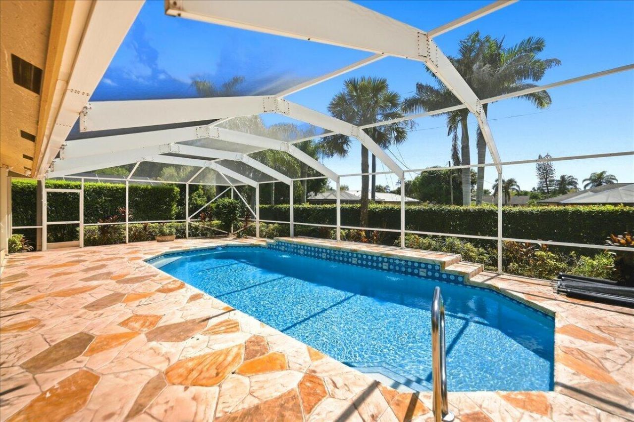 2042 SE Westmoreland Boulevard, Port Saint Lucie, FL 34952 Photo
