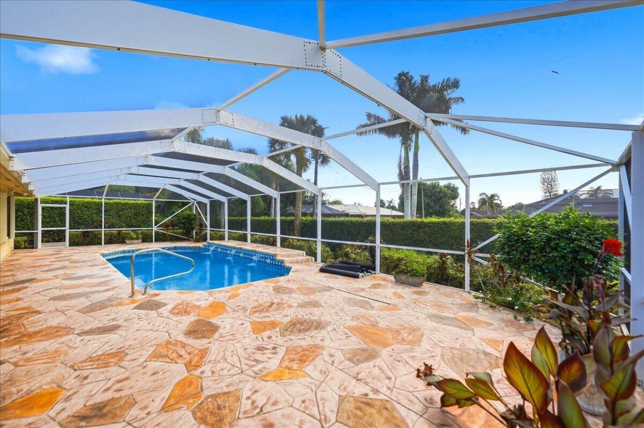 2042 SE Westmoreland Boulevard, Port Saint Lucie, FL 34952 Photo