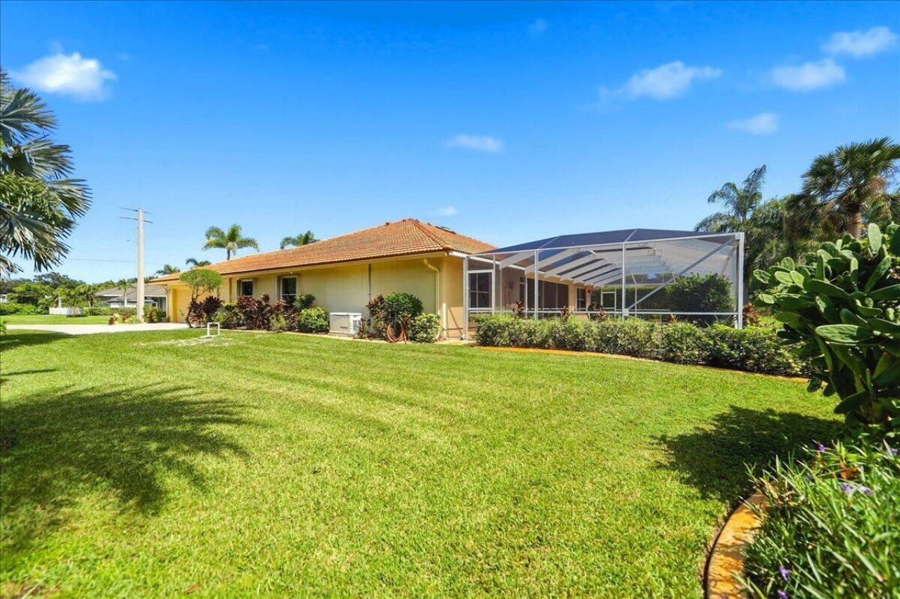 2042 SE Westmoreland Boulevard, Port Saint Lucie, FL 34952 Photo