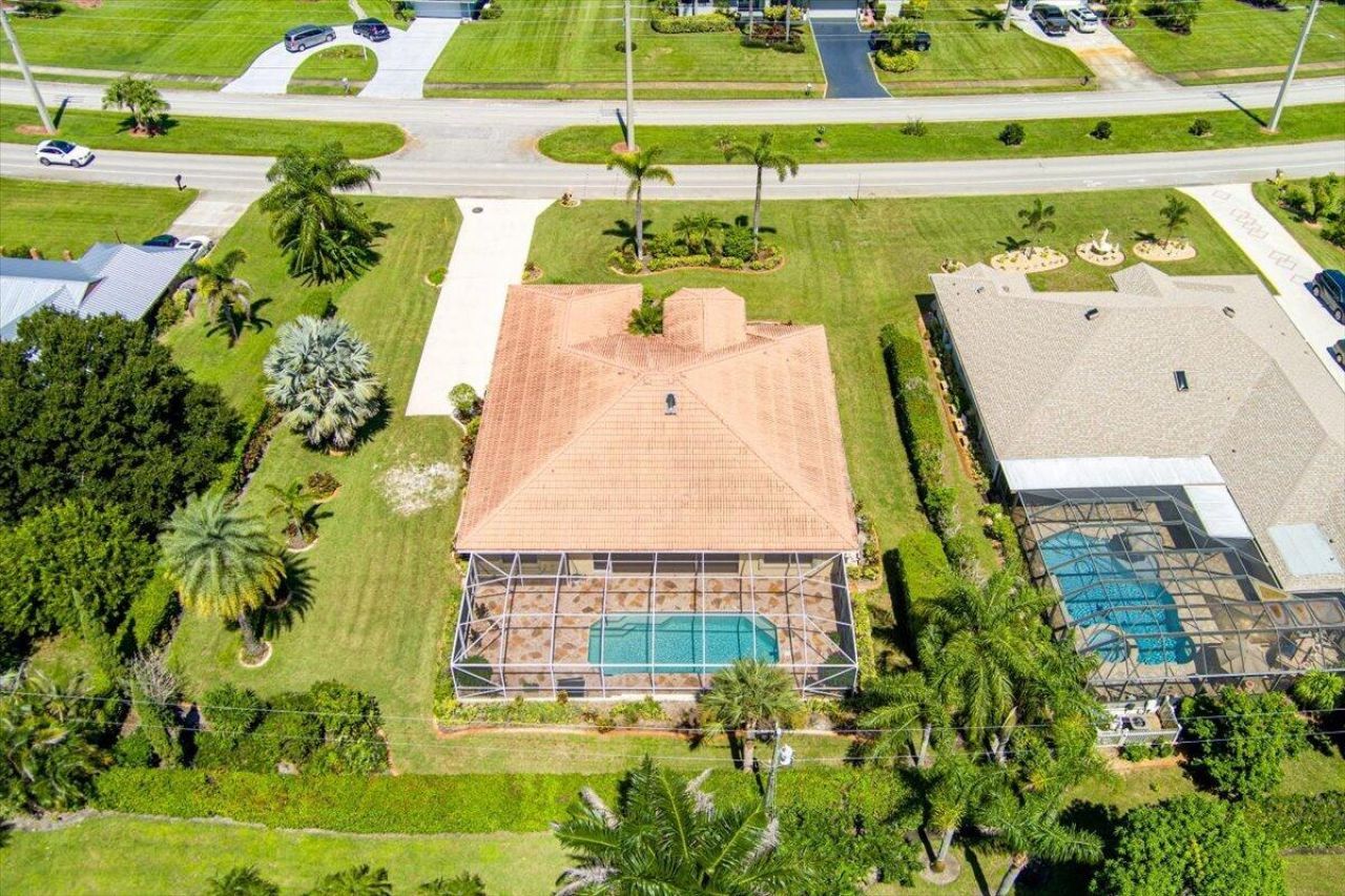 2042 SE Westmoreland Boulevard, Port Saint Lucie, FL 34952 Photo