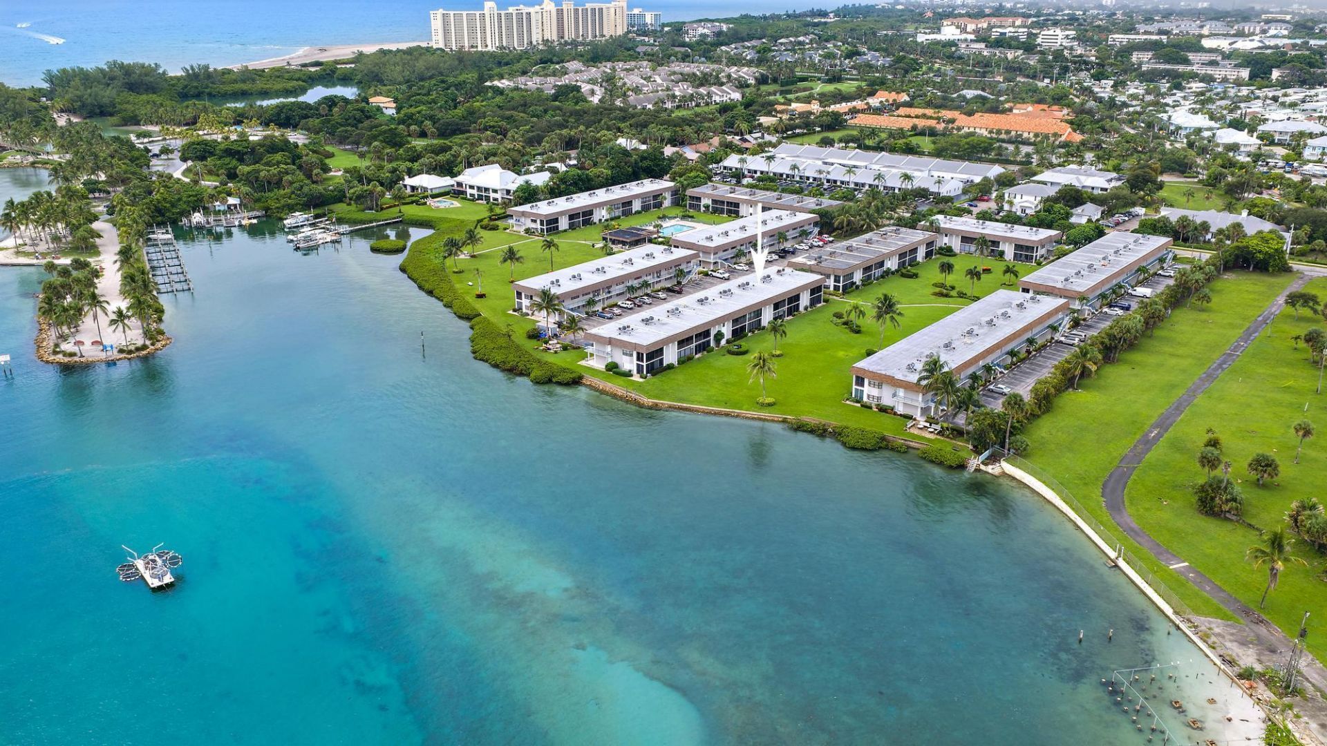 755 Saturn Street, Unit E203, Jupiter, FL 33477 Photo