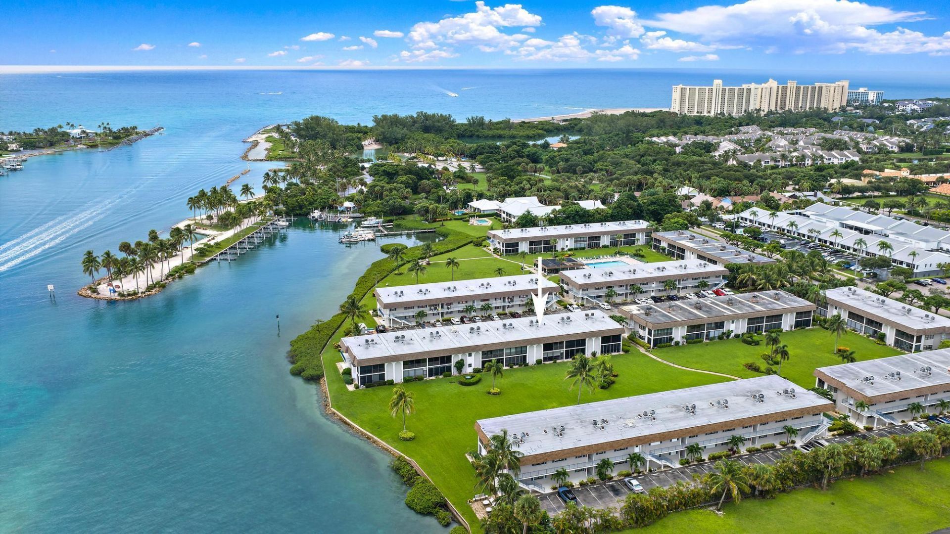 755 Saturn Street, Unit E203, Jupiter, FL 33477 Photo
