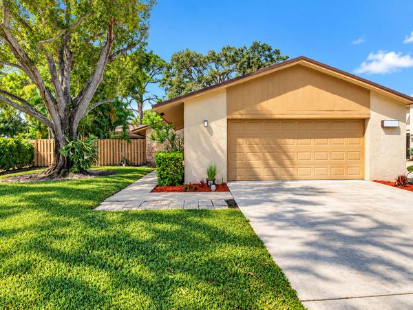 772 NW 25th Avenue, Delray Beach, FL 33445