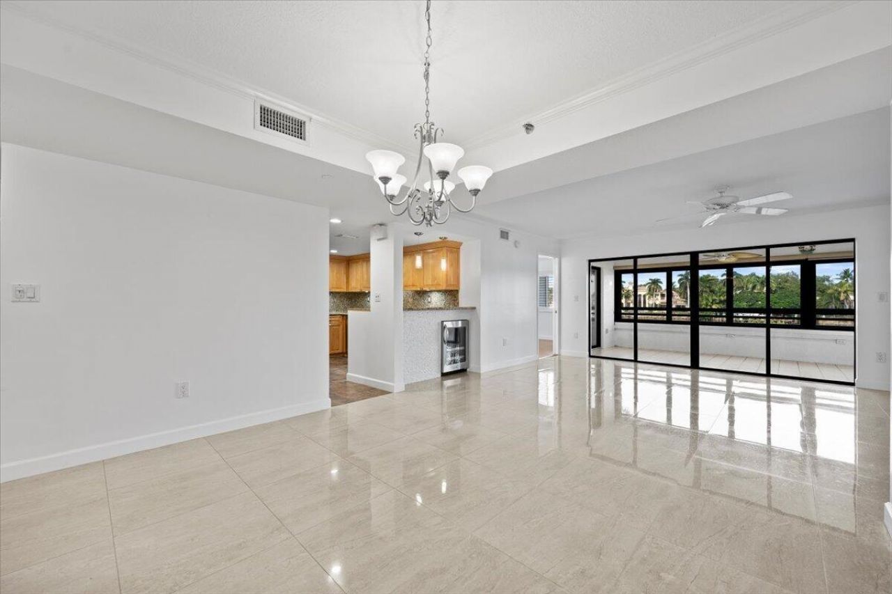 526 Oak Harbour Drive, Unit 526, Juno Beach, FL 33408 Photo