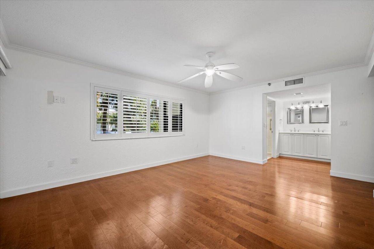 526 Oak Harbour Drive, Unit 526, Juno Beach, FL 33408 Photo