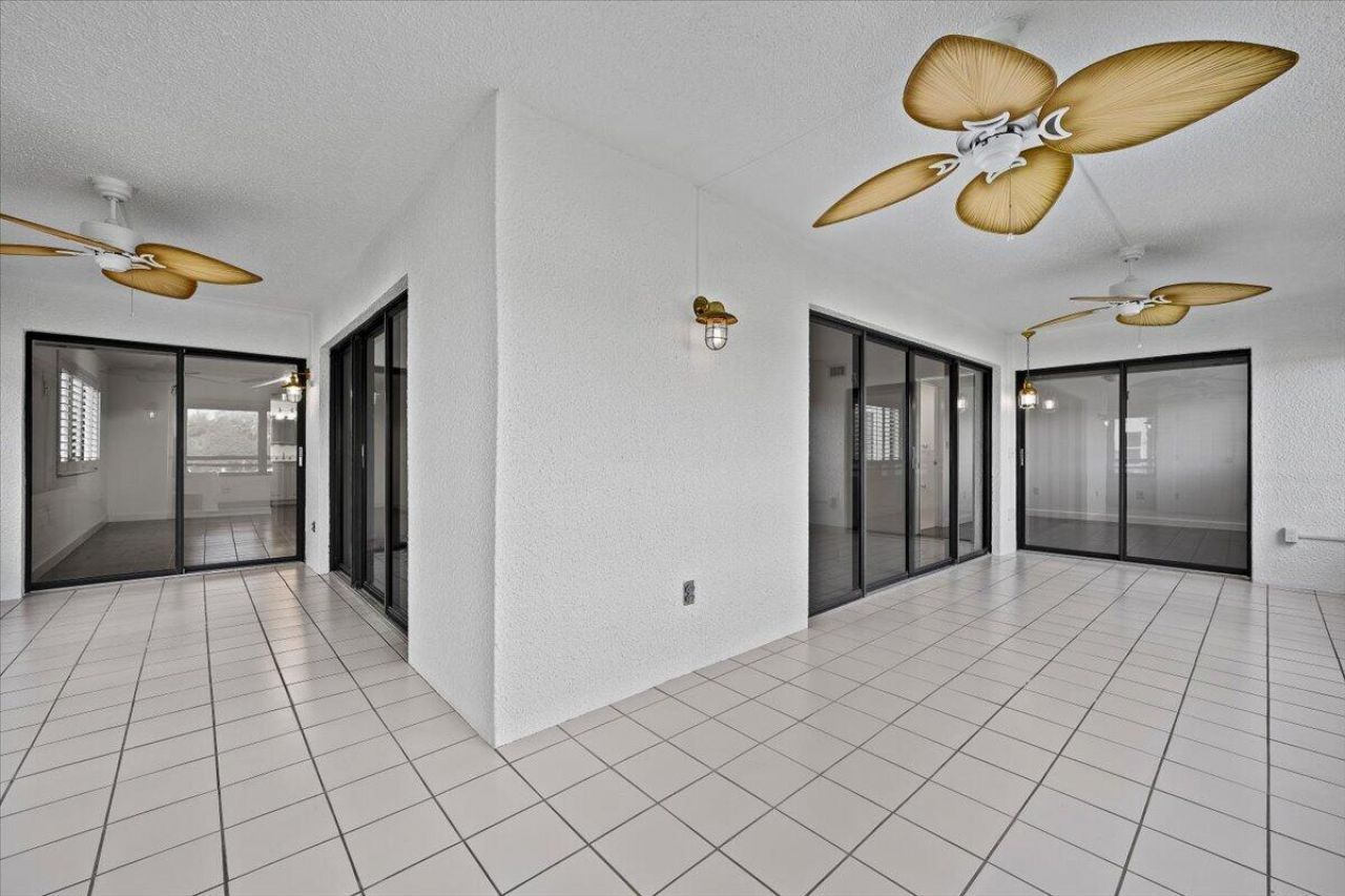 526 Oak Harbour Drive, Unit 526, Juno Beach, FL 33408 Photo