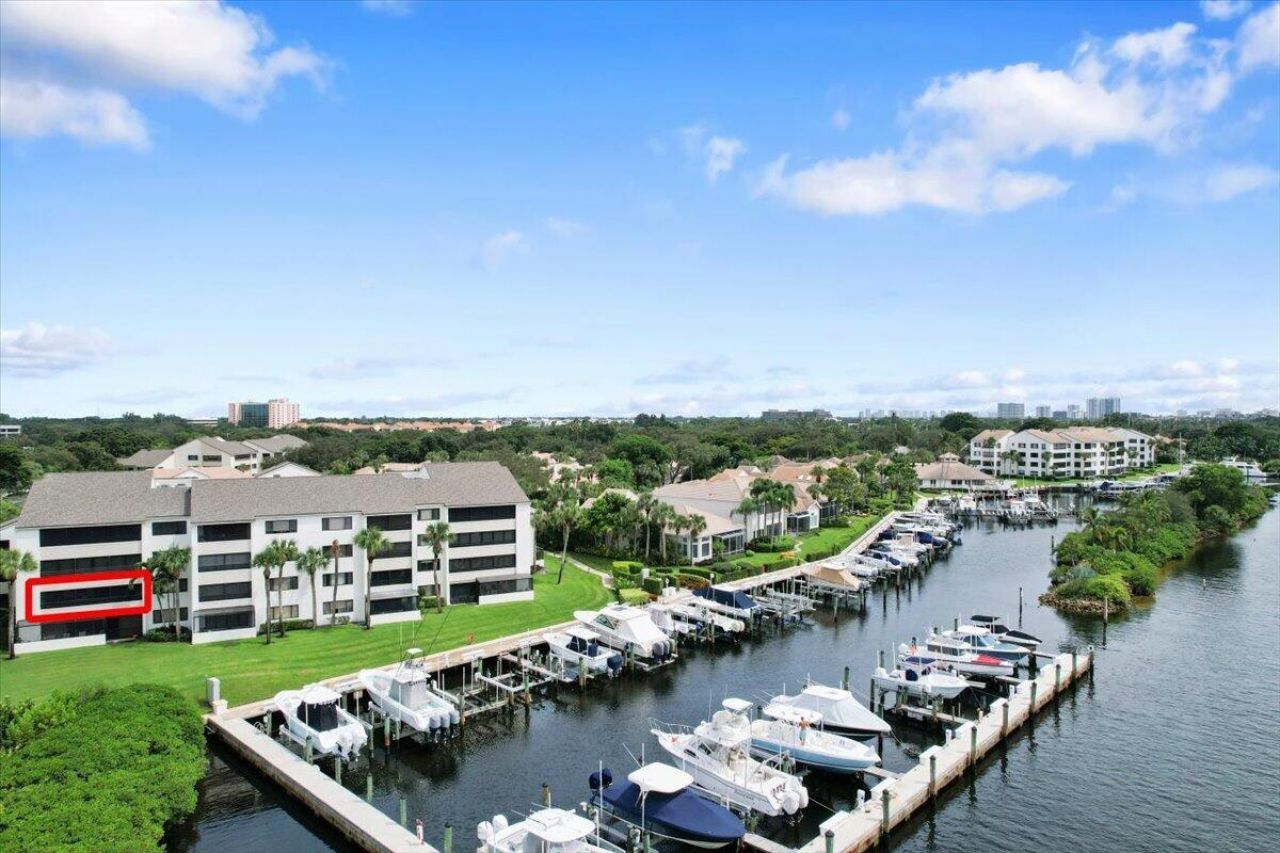 526 Oak Harbour Drive, Unit 526, Juno Beach, FL 33408 Photo