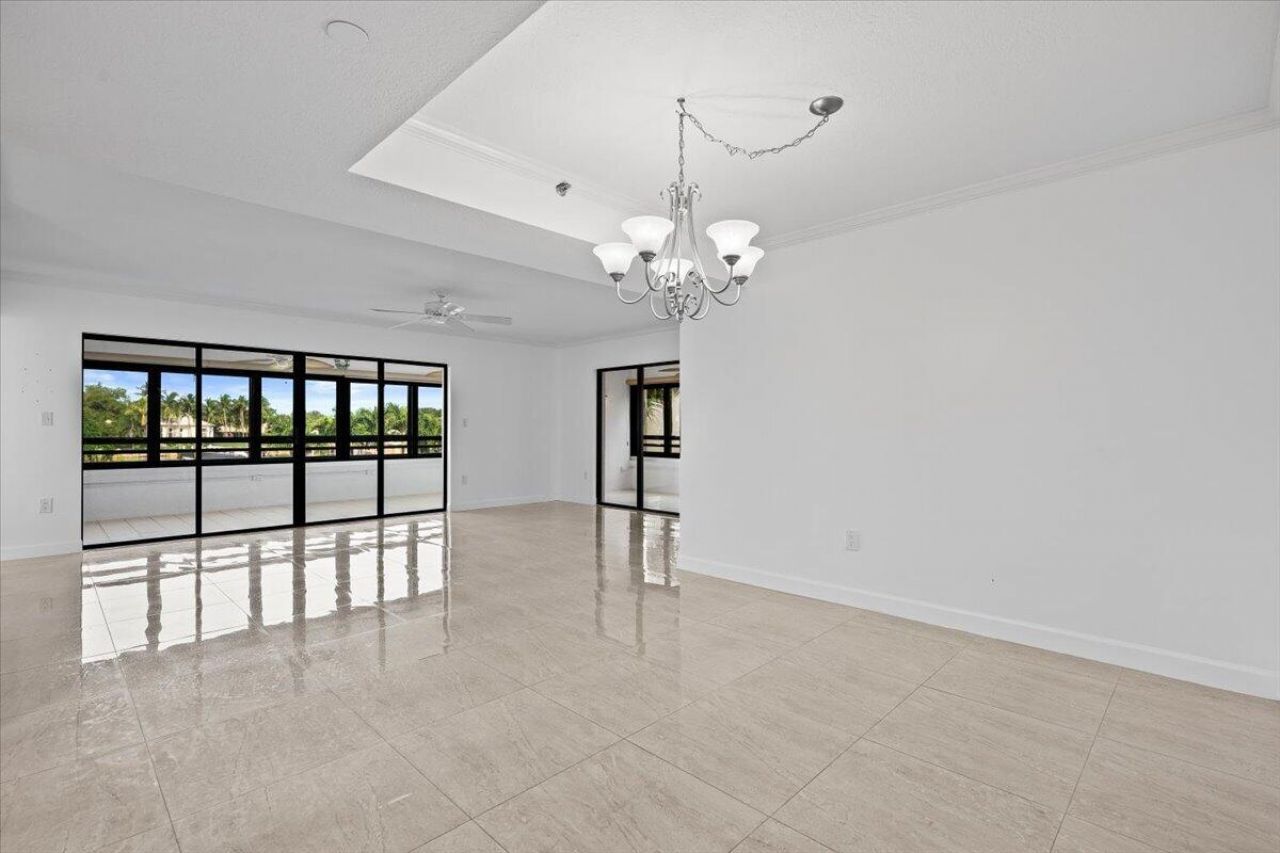 526 Oak Harbour Drive, Unit 526, Juno Beach, FL 33408 Photo